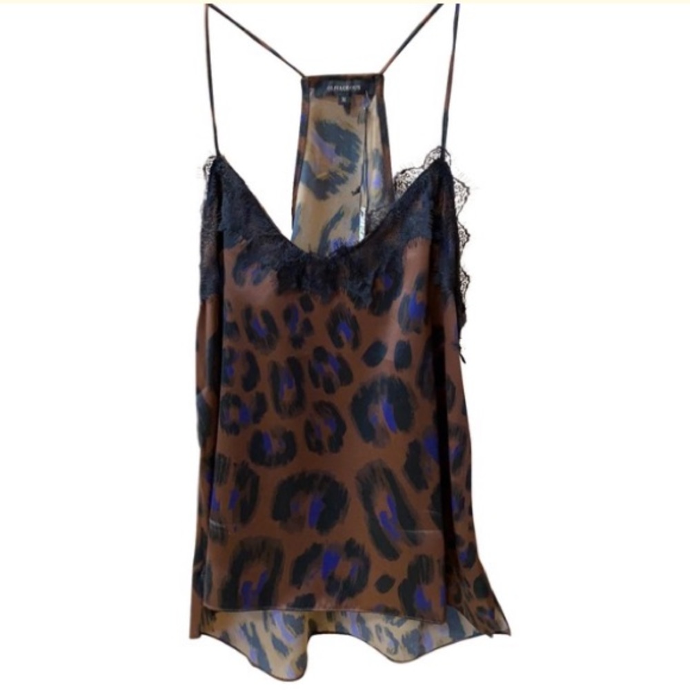 Slinky, leopard top by Olivaceous